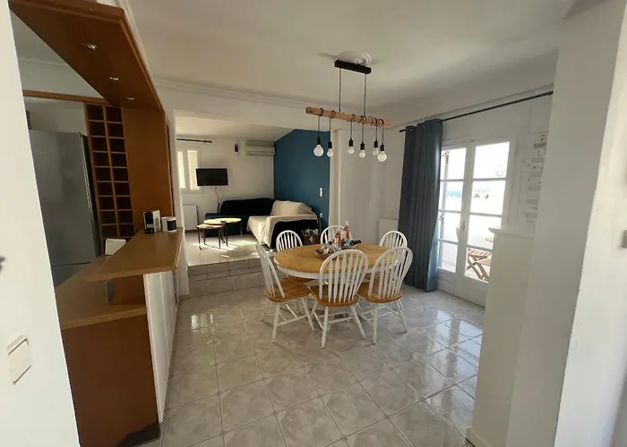 아파트 Blue House *