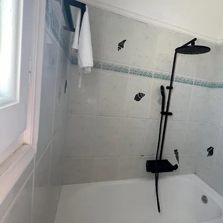 Blue House * Naousa (Paros)